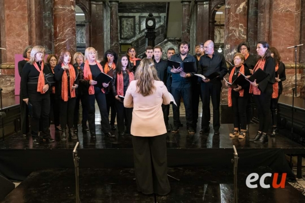 El coro estable municipal participó en el festival de la UNR